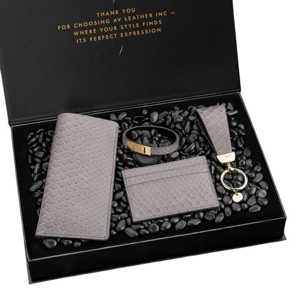 Luxury Python Leather Gift Set – Handmade & Elegant Fossil Grey Color